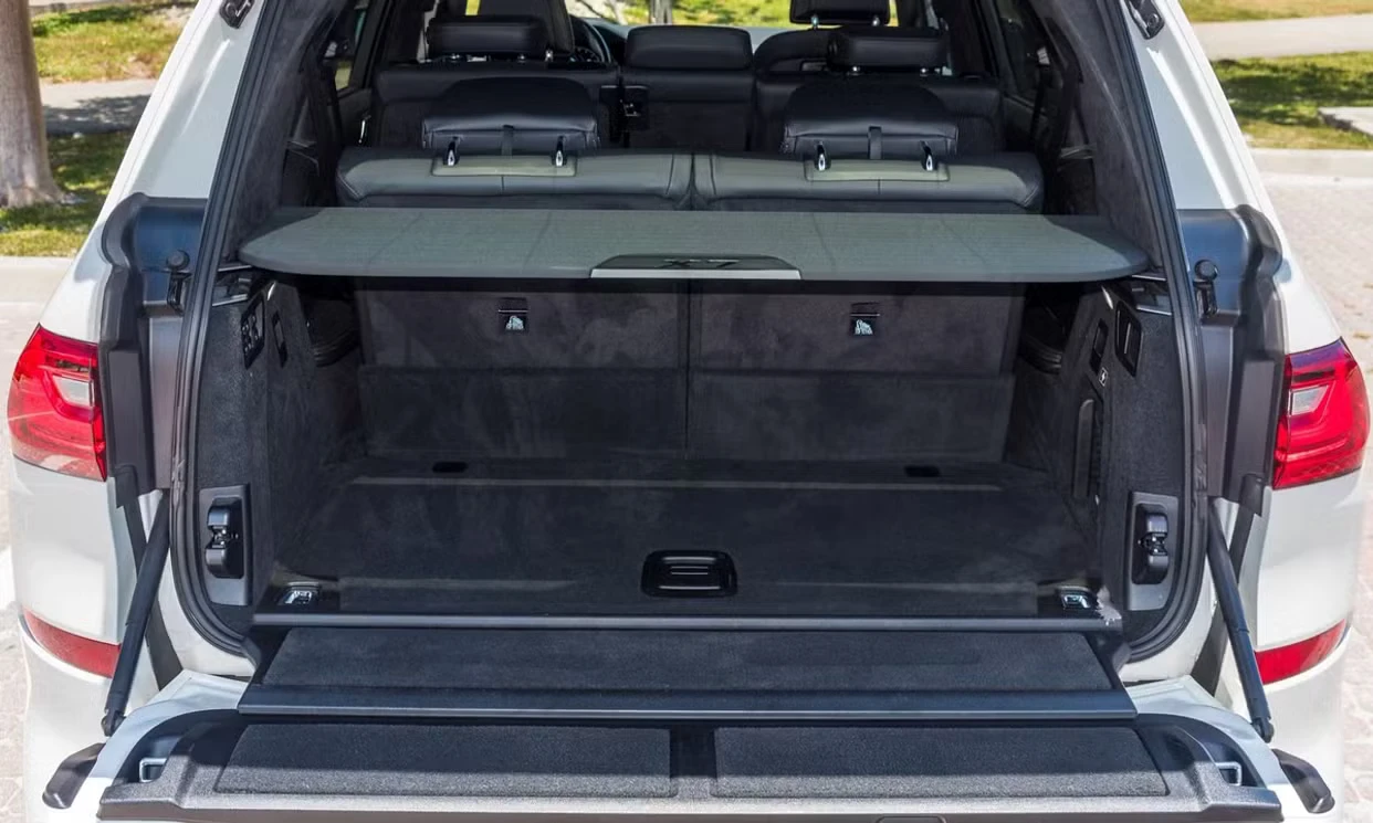 BMW X7 xDrive40i 2022 — vehicle gallery, photo 13