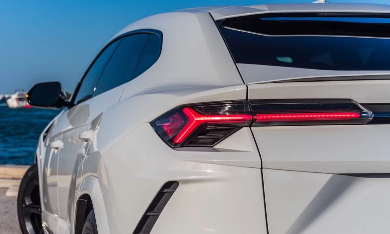 Lamborghini Urus 2020 — vehicle gallery, photo 11