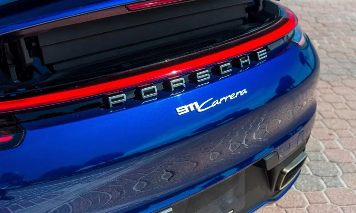 Porsche 911 Carrera 2021 — vehicle gallery, photo 25