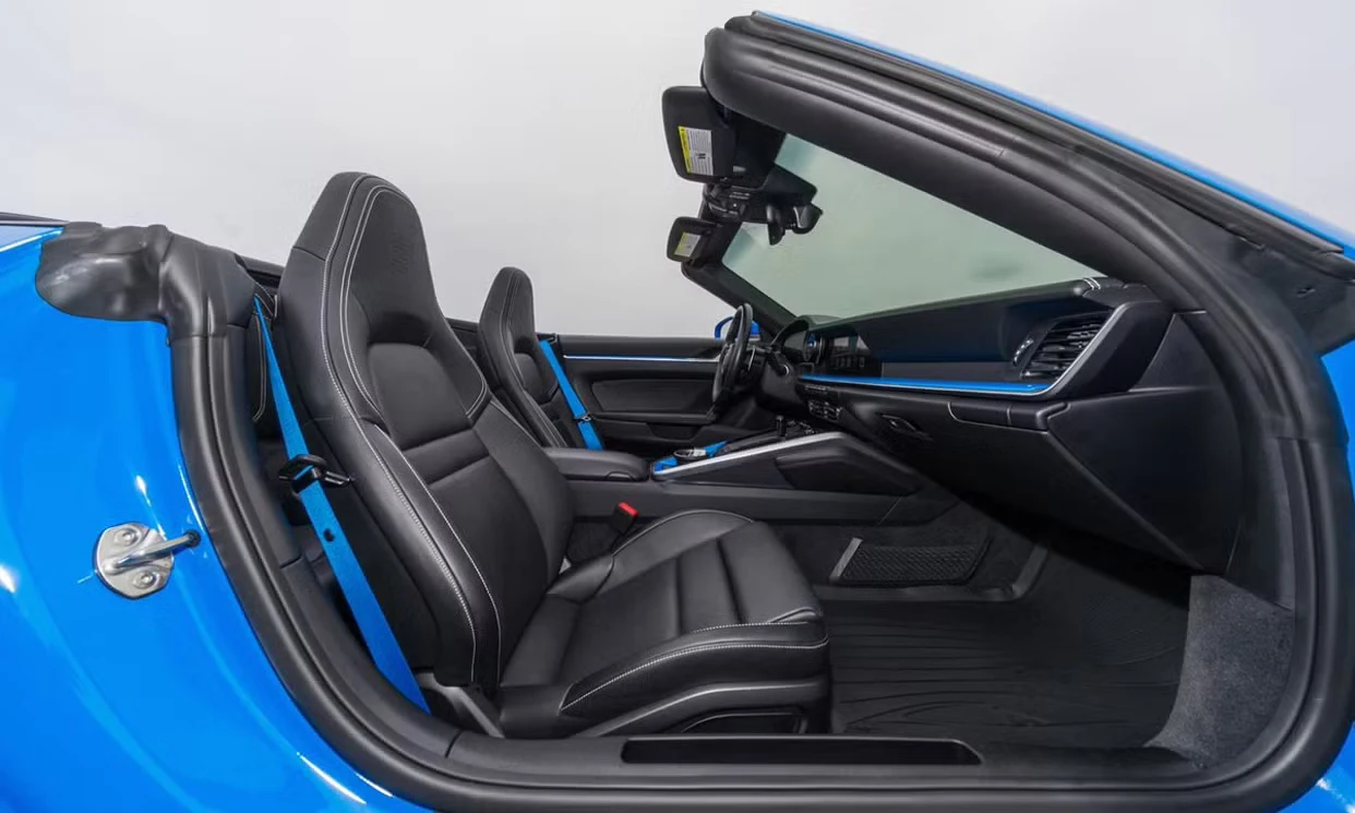 Porsche 911 Carrera 2022 — vehicle gallery, photo 12